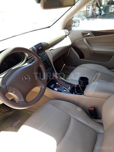 Mercedes C 240 2002, 275,000 km - 2.4 л - Bakı