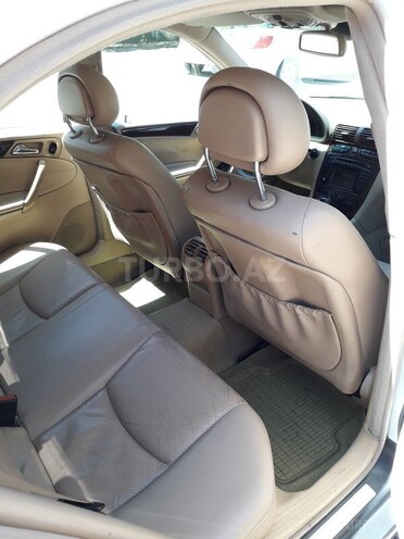 Mercedes C 240 2002, 275,000 km - 2.4 л - Bakı