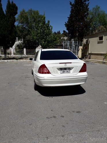 Mercedes C 240 2002, 275,000 km - 2.4 л - Bakı