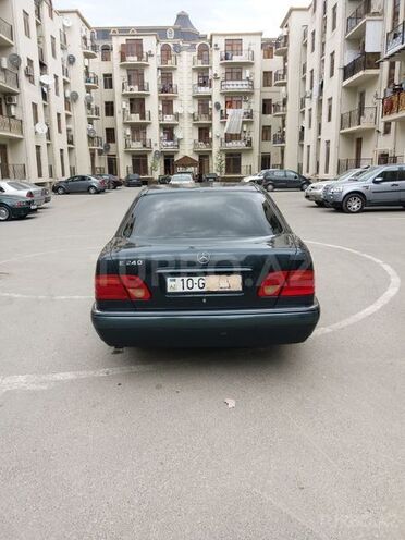 Mercedes E 230 1996, 350,000 km - 2.3 l - Bakı