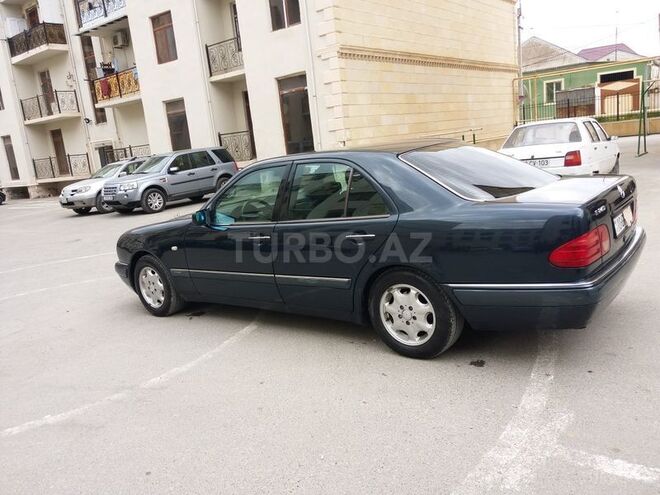 Mercedes E 230 1996, 350,000 km - 2.3 l - Bakı