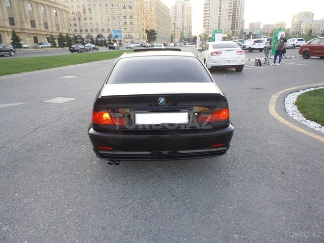 BMW 320 2001, 230,000 km - 2.2 l - Bakı