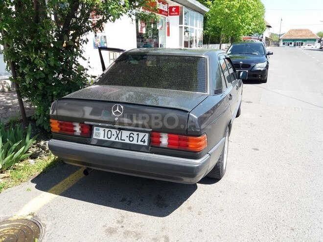 Mercedes 190 1992, 320,218 km - 2.0 l - Oğuz