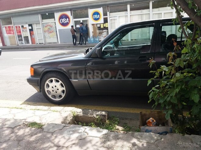 Mercedes 190 1992, 320,218 km - 2.0 l - Oğuz