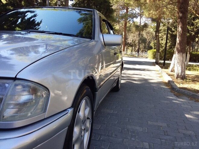 Mercedes C 200 1997, 380,000 km - 2.0 l - Sumqayıt