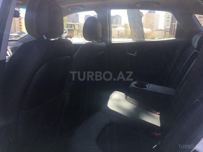 Hyundai ix35 2013, 22,000 km - 2.0 l - Bakı