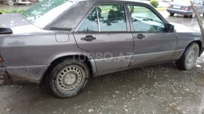 Mercedes 190 1990, 325,640 km - 2.0 l - İmişli