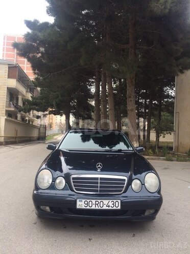Mercedes E 240 2000, 180,000 km - 2.6 l - Bakı