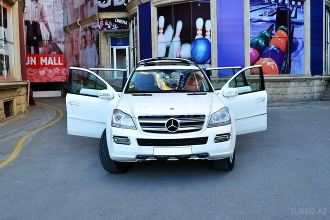 Mercedes GL 500 2009, 137,000 km - 4.5 л - Bakı