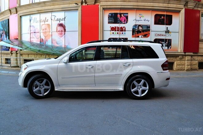 Mercedes GL 500 2009, 137,000 km - 4.5 л - Bakı