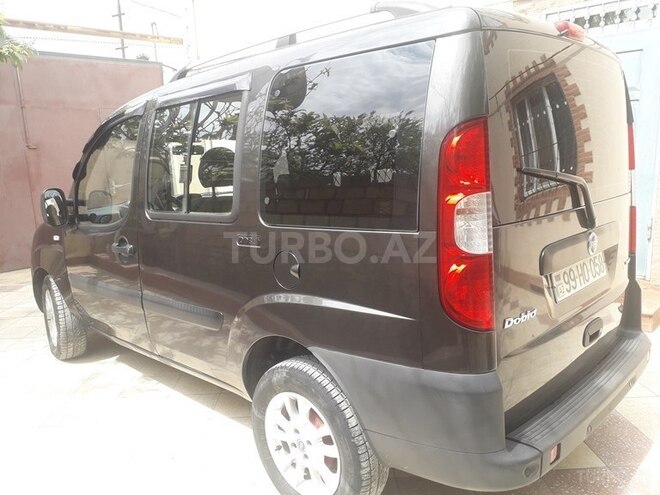 Fiat Doblo 2009, 199,260 km - 1.3 l - Bakı