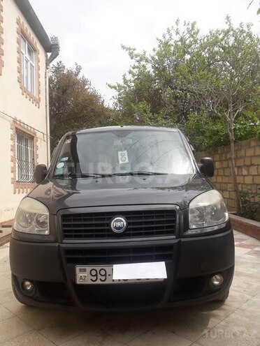 Fiat Doblo 2009, 199,260 km - 1.3 l - Bakı