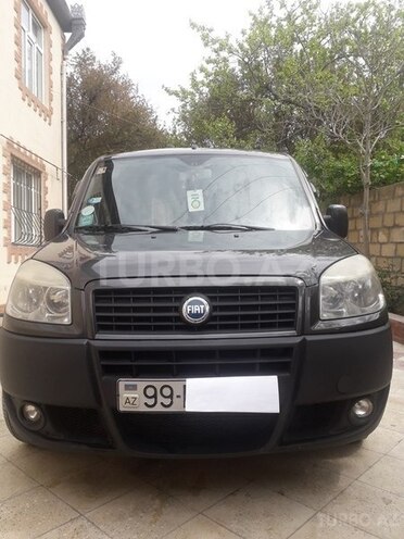 Fiat Doblo 2009, 199,260 km - 1.3 l - Bakı