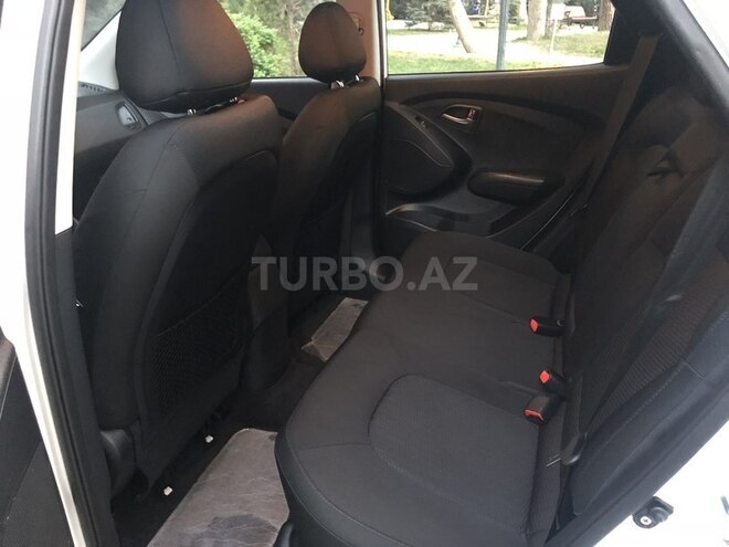 Hyundai ix35 2015, 34,000 km - 2.0 l - Bakı