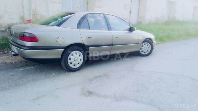 Opel Omega 1996, 330,000 km - 0.3 л - Bakı
