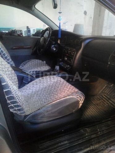 Opel Omega 1996, 330,000 km - 0.3 л - Bakı