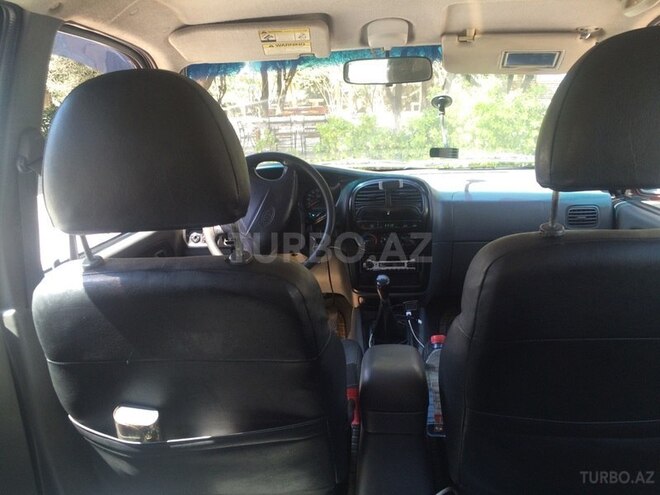 Kia Sportage 2001, 330,000 km - 2.0 l - Bakı