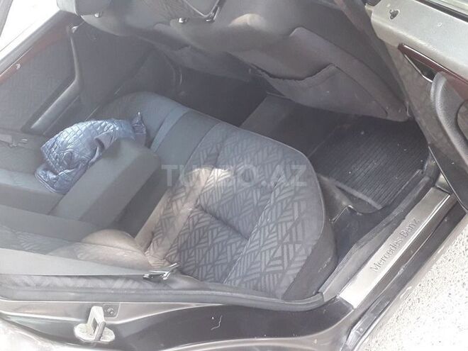 Mercedes C 280 1995, 295,000 km - 2.8 l - Sumqayıt