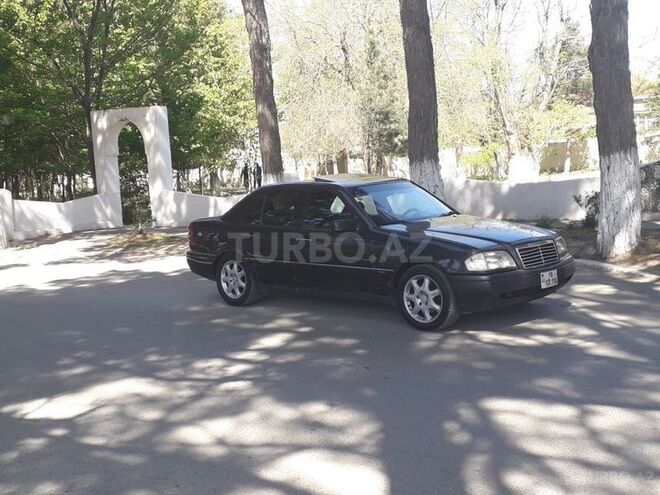 Mercedes C 280 1995, 295,000 km - 2.8 l - Sumqayıt
