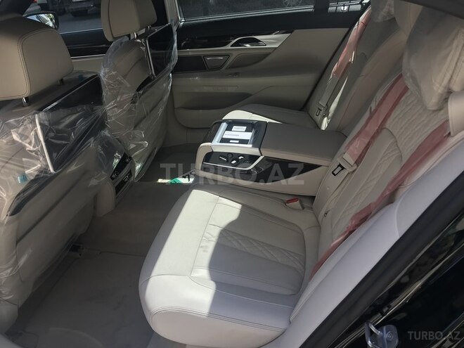 BMW 740 2018, 0 km - 3.0 l - Bakı