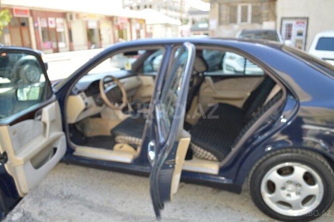 Mercedes E 200 1996, 250,000 km - 2.0 л - Bakı