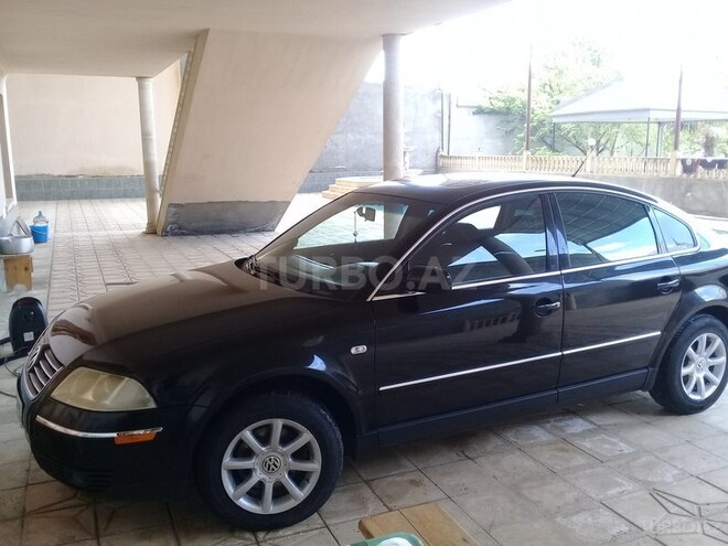 Volkswagen Passat 2003, 220,000 km - 1.8 l - Bakı
