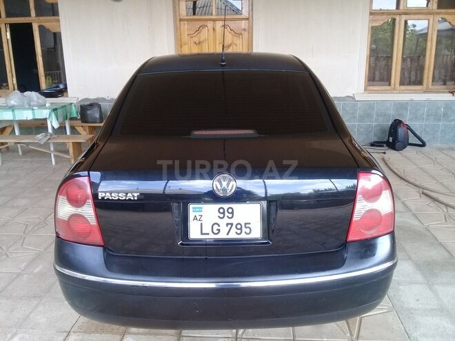 Volkswagen Passat 2003, 220,000 km - 1.8 l - Bakı