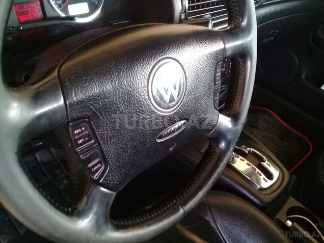 Volkswagen Passat 2003, 220,000 km - 1.8 l - Bakı