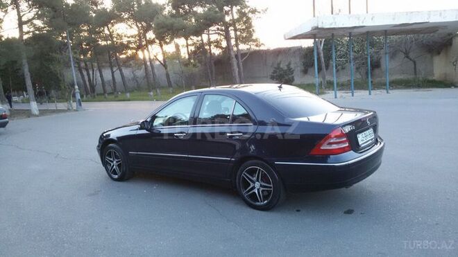 Mercedes C 240 2001, 224,000 km - 2.6 л - Sumqayıt