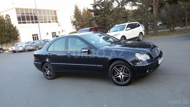 Mercedes C 240 2001, 224,000 km - 2.6 л - Sumqayıt