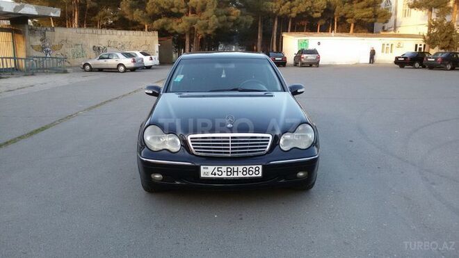 Mercedes C 240 2001, 224,000 km - 2.6 л - Sumqayıt