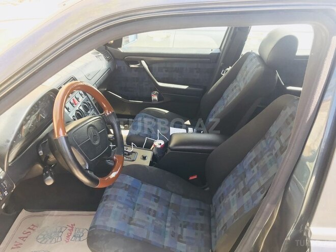 Mercedes C 200 1997, 250,238 km - 2.0 l - Bakı