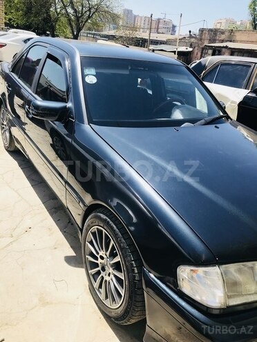 Mercedes C 200 1997, 250,238 km - 2.0 l - Bakı