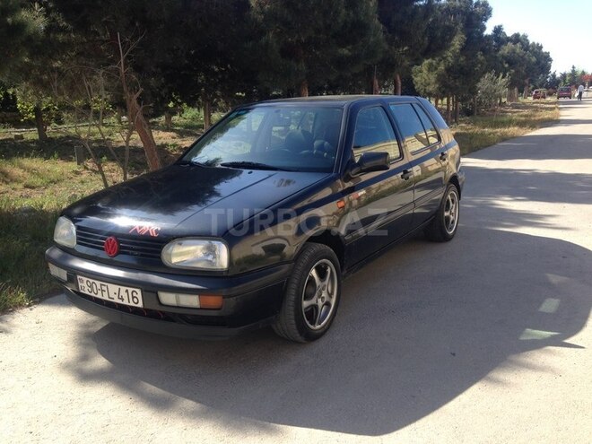 Volkswagen Golf 1993, 280,000 km - 1.8 l - Bakı