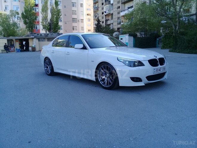 BMW 530 2004, 284,000 km - 3.0 l - Bakı