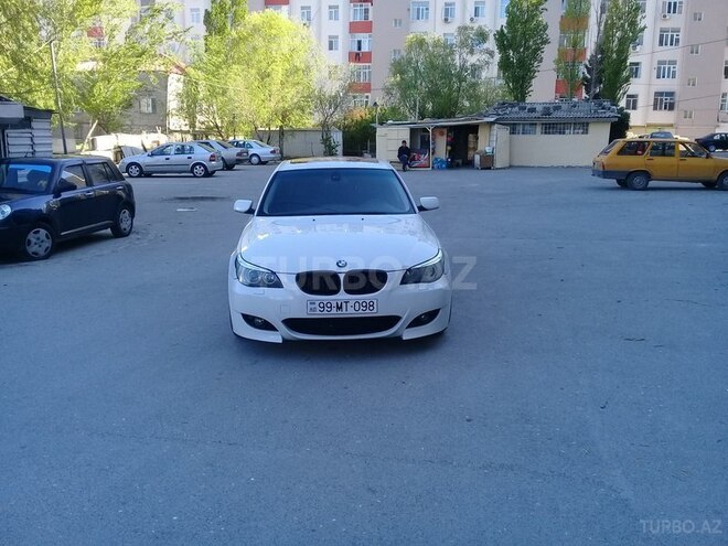 BMW 530 2004, 284,000 km - 3.0 l - Bakı