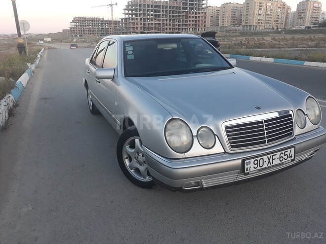 Mercedes E 230 1996, 227,800 km - 2.3 l - Sumqayıt