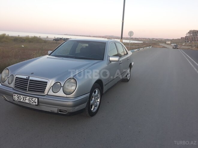 Mercedes E 230 1996, 227,800 km - 2.3 l - Sumqayıt