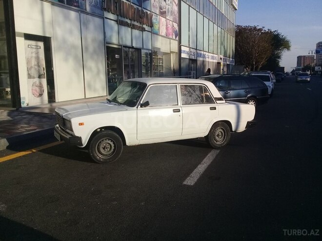LADA (VAZ) 2107 2009, 237,000 km - 1.6 л - Bakı