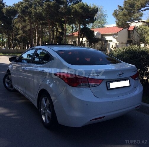 Hyundai Elantra 2011, 135,755 km - 1.8 l - Bakı