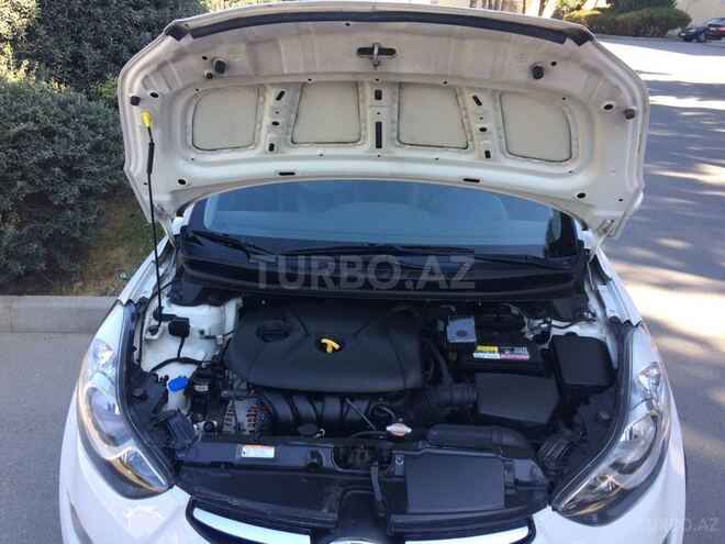 Hyundai Elantra 2011, 135,755 km - 1.8 l - Bakı
