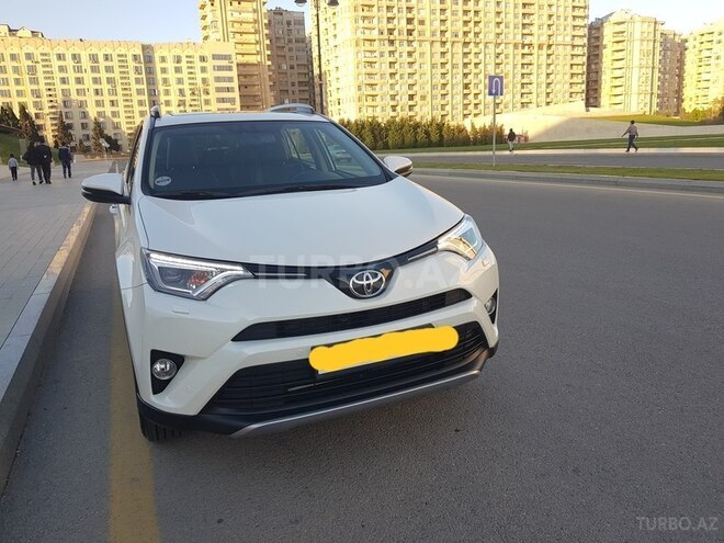 Toyota RAV4 2017, 12,800 km - 2.0 l - Bakı