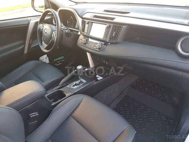 Toyota RAV4 2017, 12,800 km - 2.0 l - Bakı