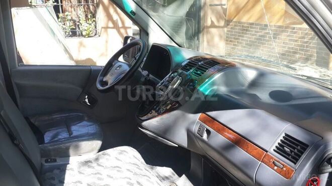 Mercedes Vito 2000, 285,000 km - 2.2 л - Bakı