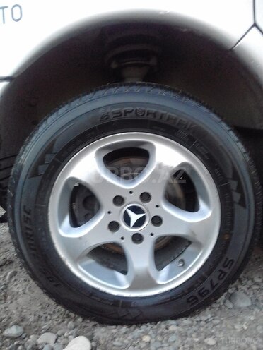 Mercedes Vito 2001, 366,000 km - 0.3 l - Mingəçevir