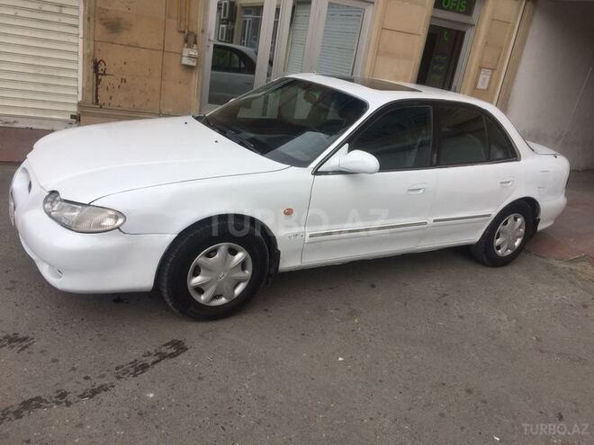 Hyundai Sonata 1997, 283,800 km - 2.0 л - Bakı