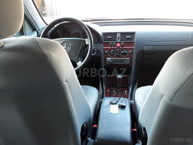 Mercedes C 180 2000, 210,000 km - 1.8 l - Gəncə