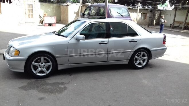 Mercedes C 230 1998, 230,000 km - 2.3 л - Bakı
