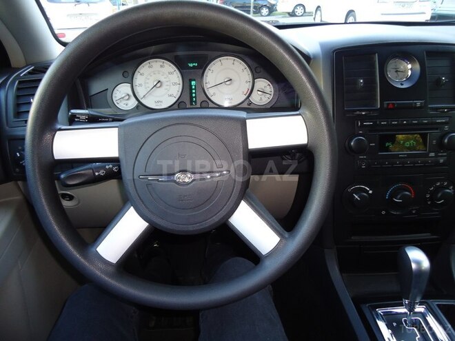 Chrysler 300C 2007, 102,000 km - 2.7 l - Bakı