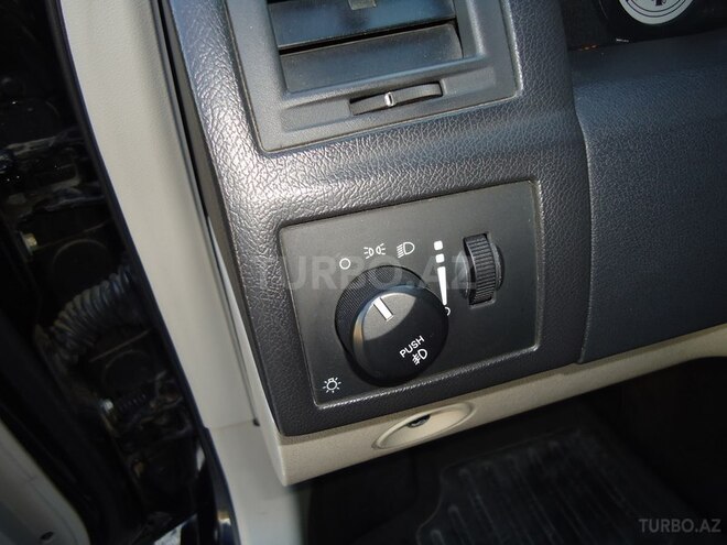 Chrysler 300C 2007, 102,000 km - 2.7 l - Bakı